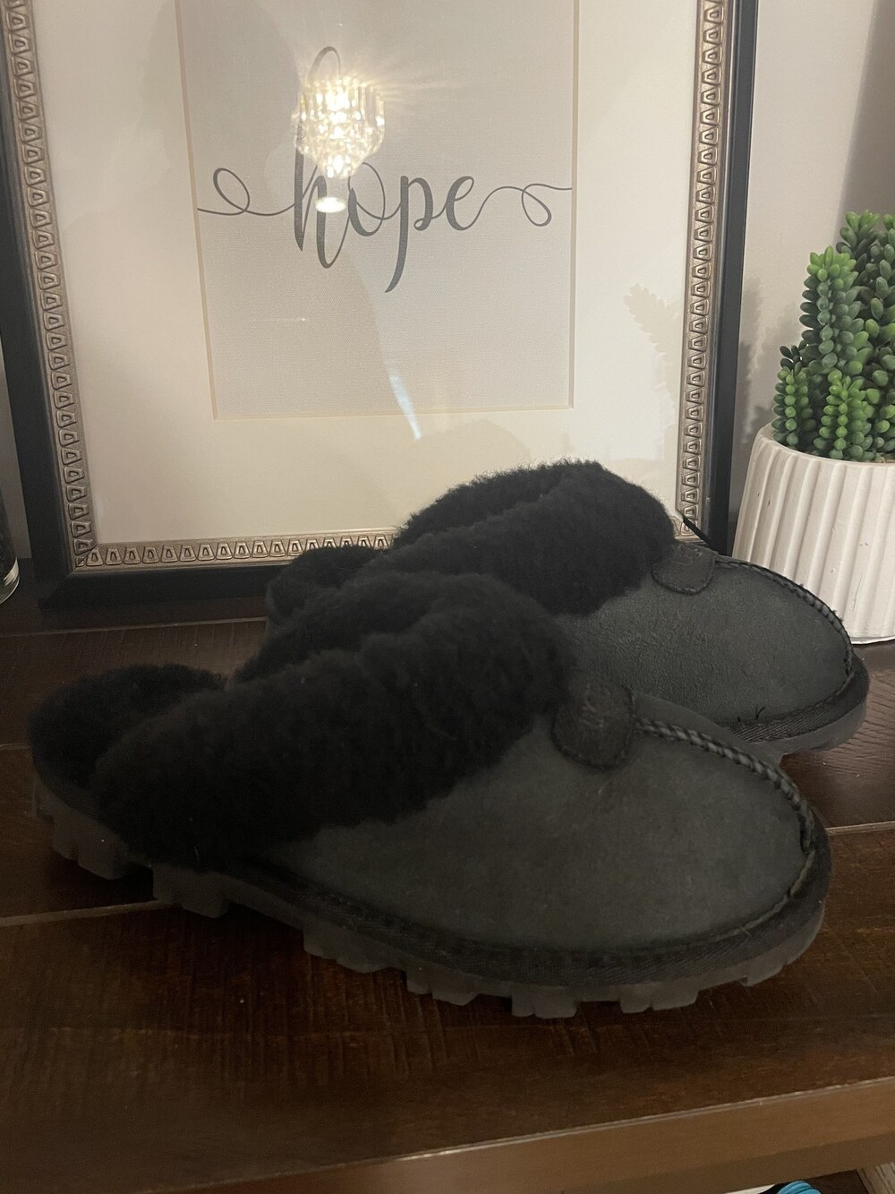 UGG Coquette Black Suede Shearling Slippers Mules Size 7